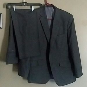 Haggar Men's Suit